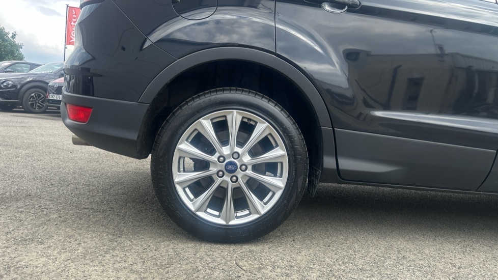 Ford Kuga 2.0 TDCi Titanium Edition 5dr 2WD Diesel Estate - Image 7