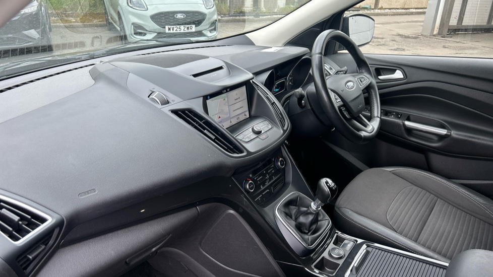 Ford Kuga 2.0 TDCi Titanium Edition 5dr 2WD Diesel Estate - Image 9