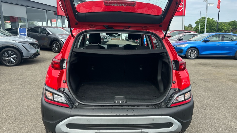 Hyundai KONA 1.0 TGDi 48V MHEV SE Connect 5dr Petrol Hatchback - Image 4