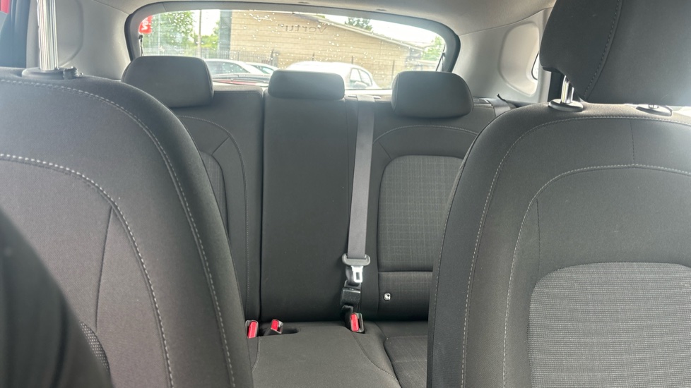 Hyundai KONA 1.0 TGDi 48V MHEV SE Connect 5dr Petrol Hatchback - Image 15