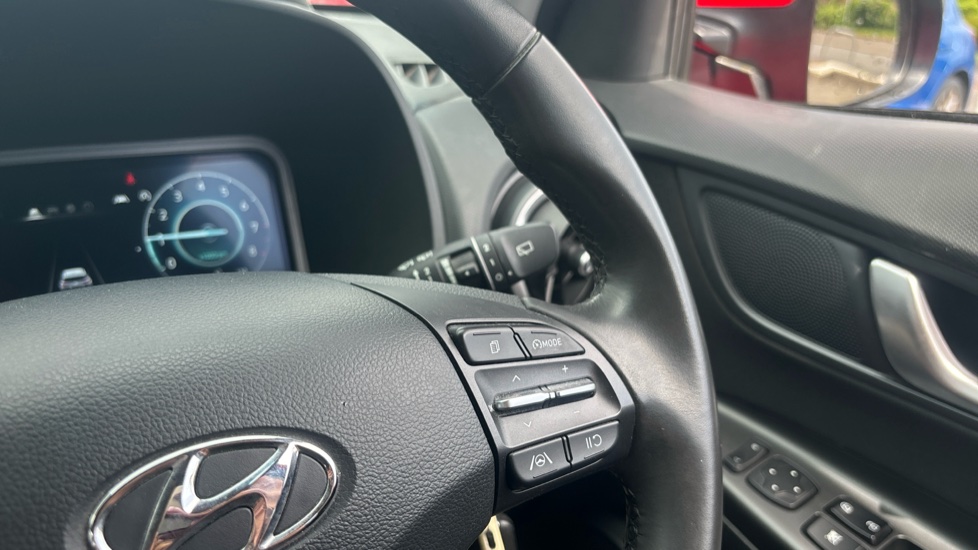 Hyundai KONA 1.0 TGDi 48V MHEV SE Connect 5dr Petrol Hatchback - Image 22