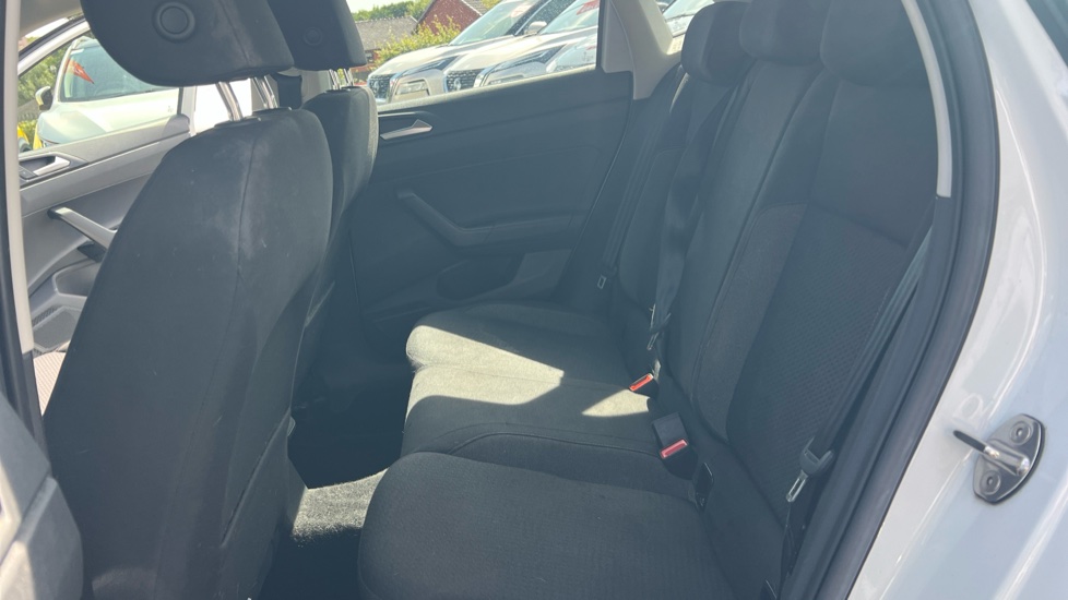 Volkswagen Polo 1.0 Life 5dr Petrol Hatchback - Image 16