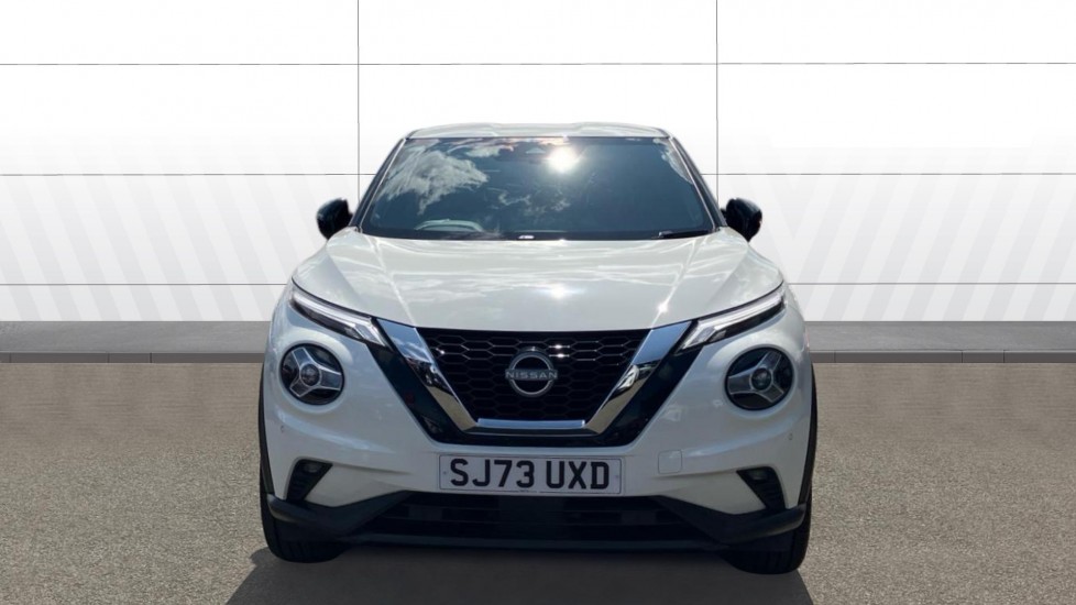 Nissan Juke 1.0 DiG-T 114 Tekna 5dr DCT Petrol Hatchback - Image 3