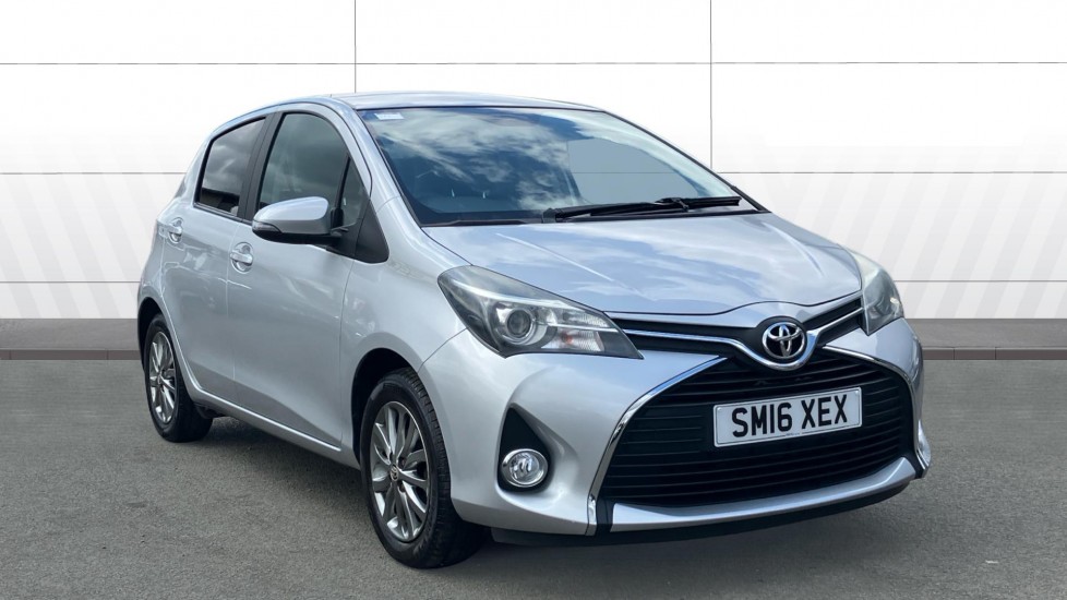 Toyota Yaris 1.33 VVT-i Icon 5dr Petrol Hatchback - Image 1