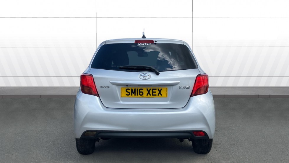 Toyota Yaris 1.33 VVT-i Icon 5dr Petrol Hatchback - Image 6