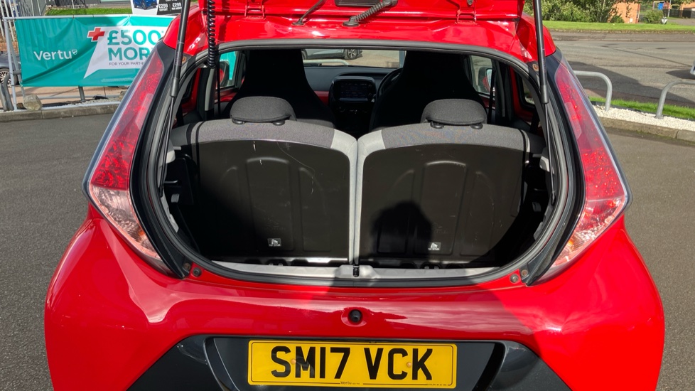 Toyota Aygo 1.0 VVT-i X-Style 5dr Petrol Hatchback - Image 4