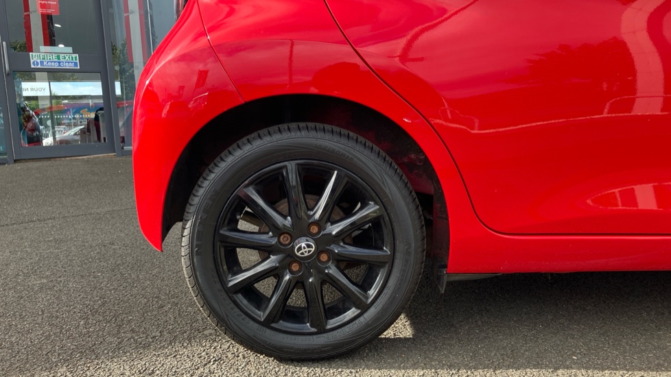 Toyota Aygo 1.0 VVT-i X-Style 5dr Petrol Hatchback - Image 7