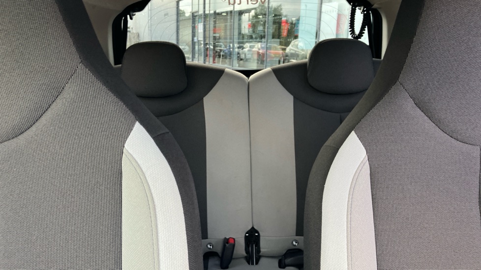 Toyota Aygo 1.0 VVT-i X-Style 5dr Petrol Hatchback - Image 15