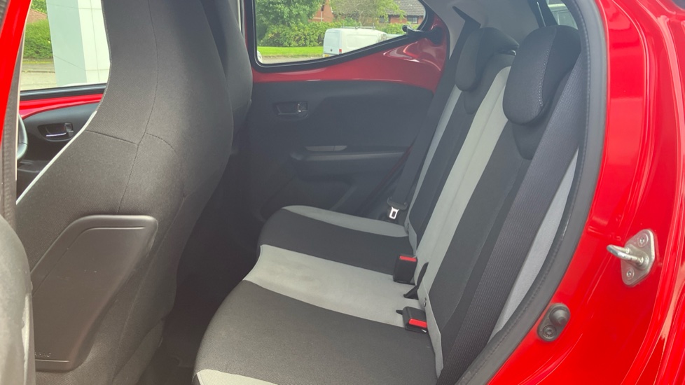 Toyota Aygo 1.0 VVT-i X-Style 5dr Petrol Hatchback - Image 16