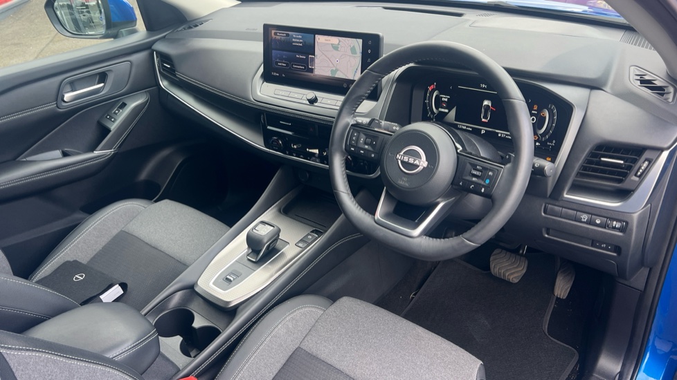 Nissan Qashqai 1.3 DiG-T MH 158 N-Connecta 5dr Xtronic Petrol Hatchback - Image 11