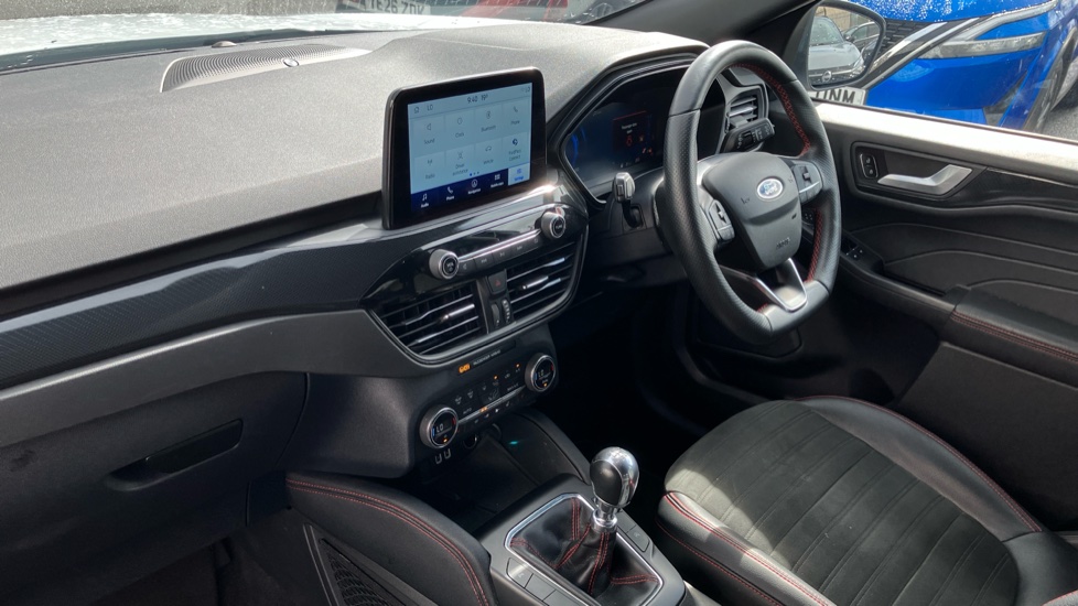 Ford Kuga 1.5 EcoBoost 150 ST-Line X Edition 5dr Petrol Estate - Image 9