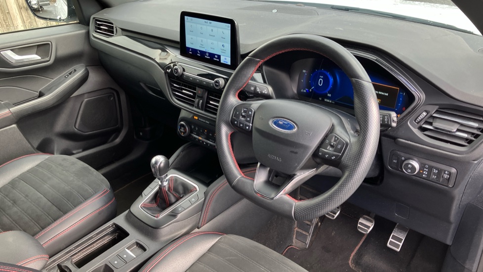 Ford Kuga 1.5 EcoBoost 150 ST-Line X Edition 5dr Petrol Estate - Image 11
