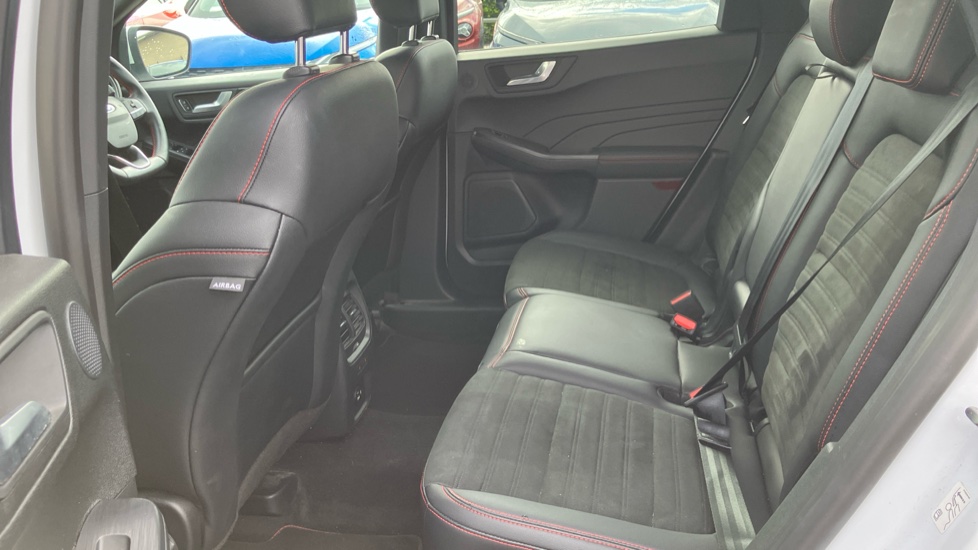 Ford Kuga 1.5 EcoBoost 150 ST-Line X Edition 5dr Petrol Estate - Image 16