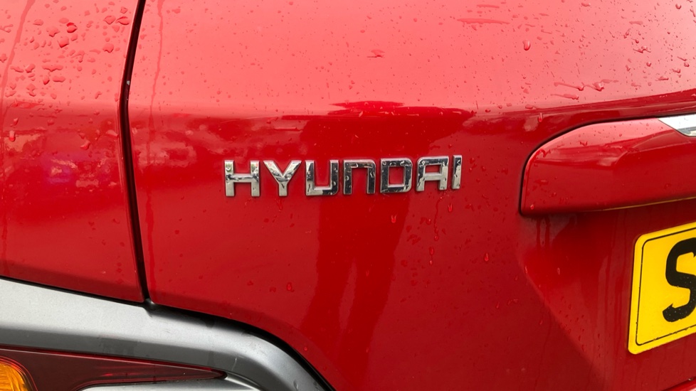 Hyundai KONA 1.0T GDi Blue Drive Premium 5dr Petrol Hatchback - Image 24
