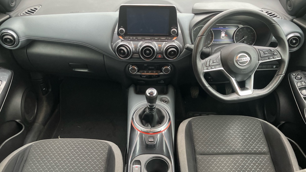 Nissan Juke 1.0 DiG-T N-Connecta 5dr Petrol Hatchback - Image 10