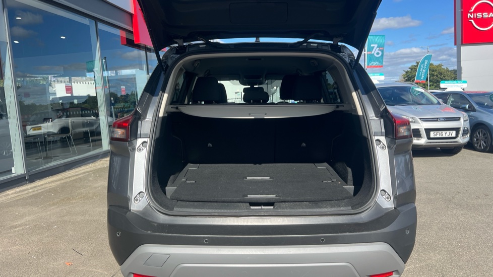 Nissan X-Trail 1.5 MHEV 163 N-Connecta 5dr Xtronic Petrol Station Wagon - Image 4