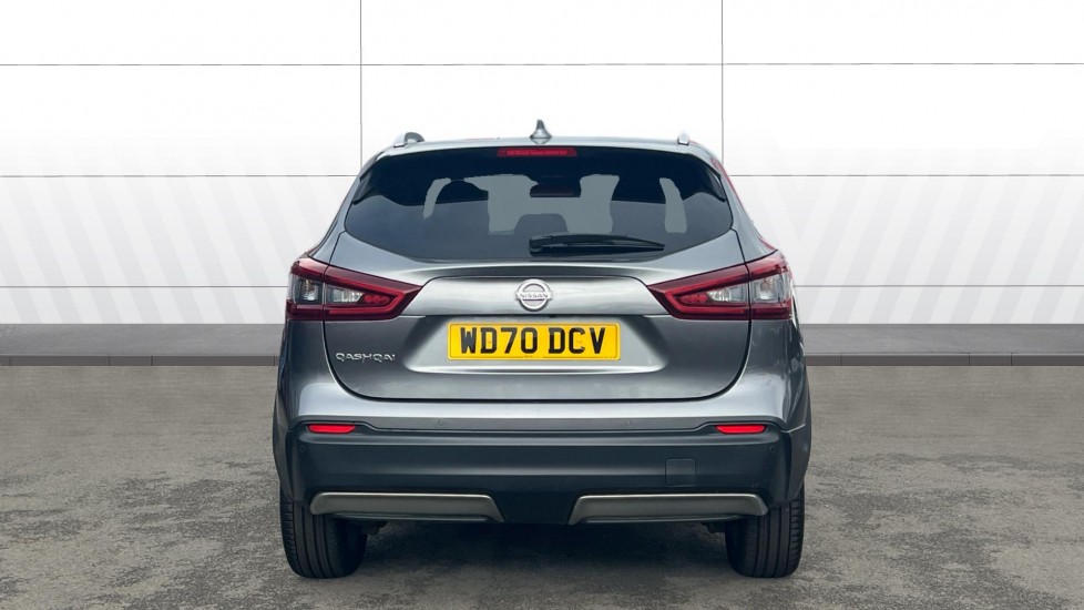 Nissan Qashqai 1.3 DiG-T N-Motion 5dr Petrol Hatchback - Image 6