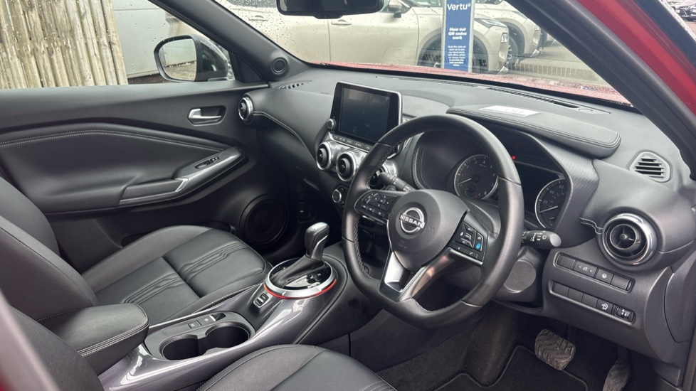 Nissan Juke 1.0 DiG-T 114 Tekna 5dr DCT Petrol Hatchback - Image 11