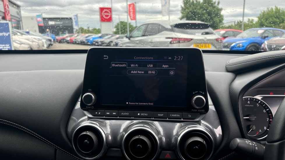 Nissan Juke 1.0 DiG-T 114 Tekna 5dr DCT Petrol Hatchback - Image 27
