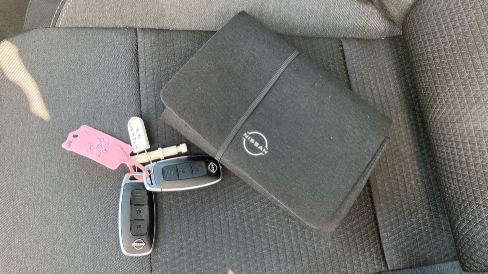 Nissan Qashqai 1.5 E-Power N-Connecta 5dr Auto Hybrid Hatchback - Image 19