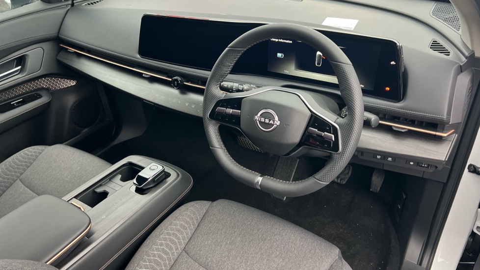 Nissan ARIYA 160kW Shiro 63kWh 5dr Auto Electric Hatchback - Image 11