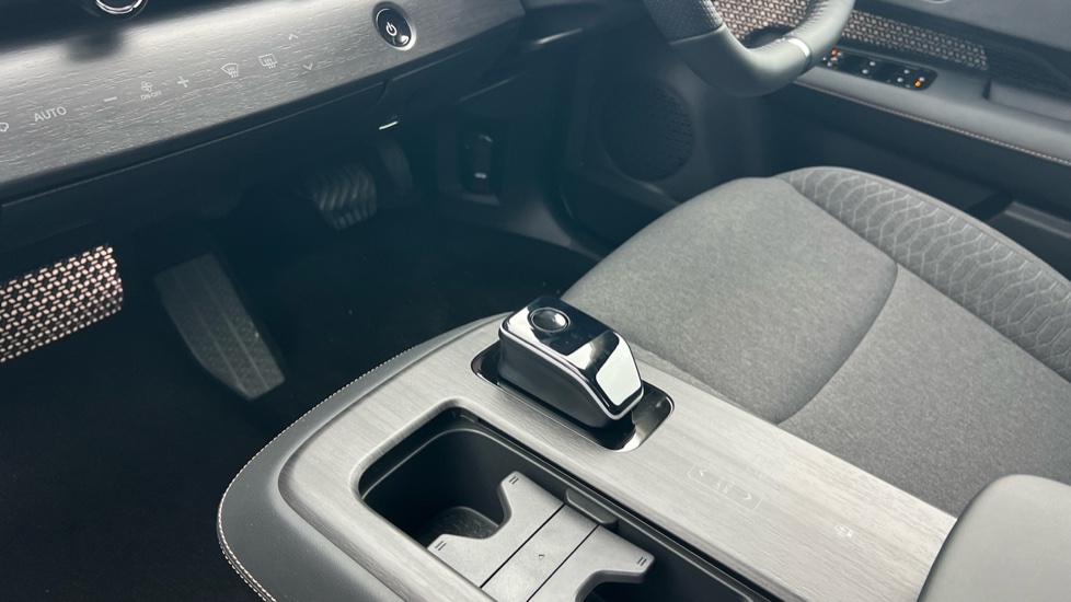 Nissan ARIYA 160kW Shiro 63kWh 5dr Auto Electric Hatchback - Image 13