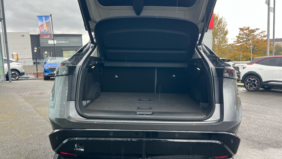 Nissan ARIYA 160kW Evolve 63kWh 5dr Auto [Sport Pack] Electric Hatchback - Image 4