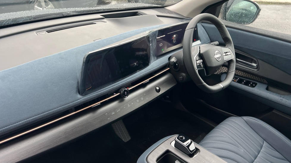 Nissan ARIYA 160kW Evolve 63kWh 5dr Auto [Sport Pack] Electric Hatchback - Image 9