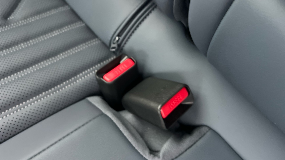 Nissan ARIYA 160kW Evolve 63kWh 5dr Auto [Sport Pack] Electric Hatchback - Image 17