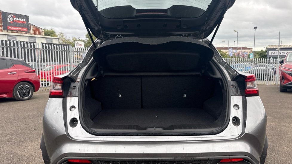 Nissan Juke 1.0 DiG-T N-Connecta 5dr Petrol Hatchback - Image 4
