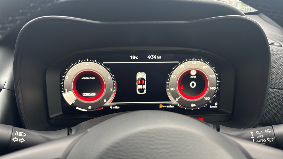 Nissan Juke 1.0 DiG-T N-Connecta 5dr Petrol Hatchback - Image 18