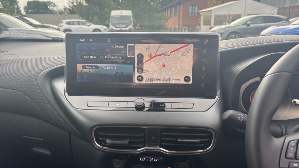 Nissan Juke 1.0 DiG-T N-Connecta 5dr Petrol Hatchback - Image 12