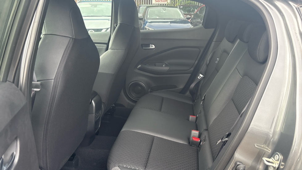 Nissan Juke 1.0 DiG-T N-Connecta 5dr Petrol Hatchback - Image 16