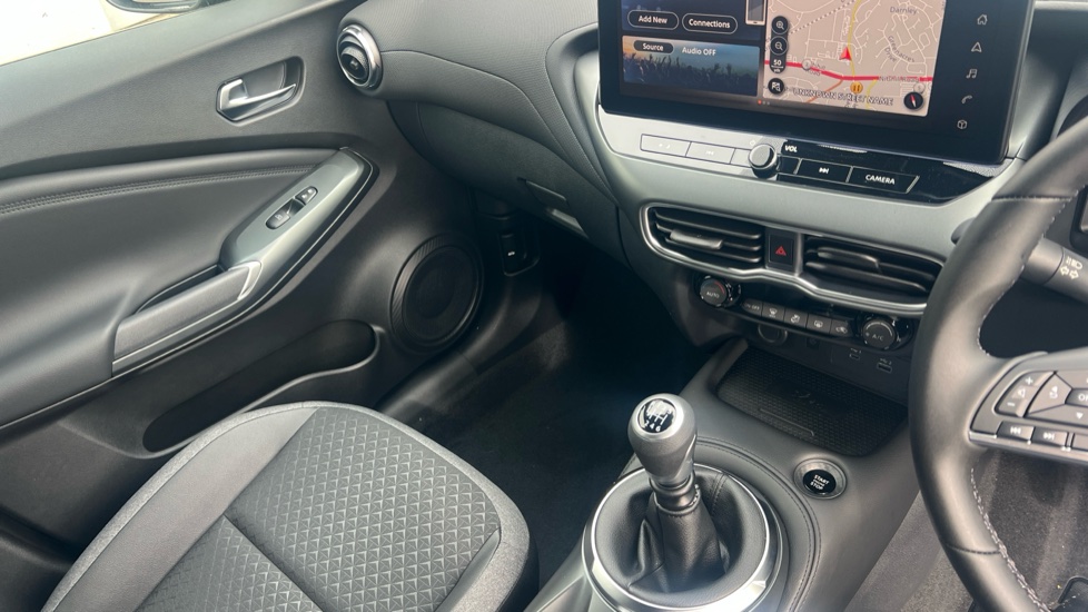 Nissan Juke 1.0 DiG-T N-Connecta 5dr Petrol Hatchback - Image 14
