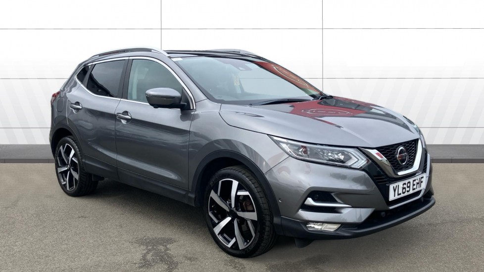 Nissan Qashqai 1.3 DiG-T Tekna 5dr Petrol Hatchback - Image 1