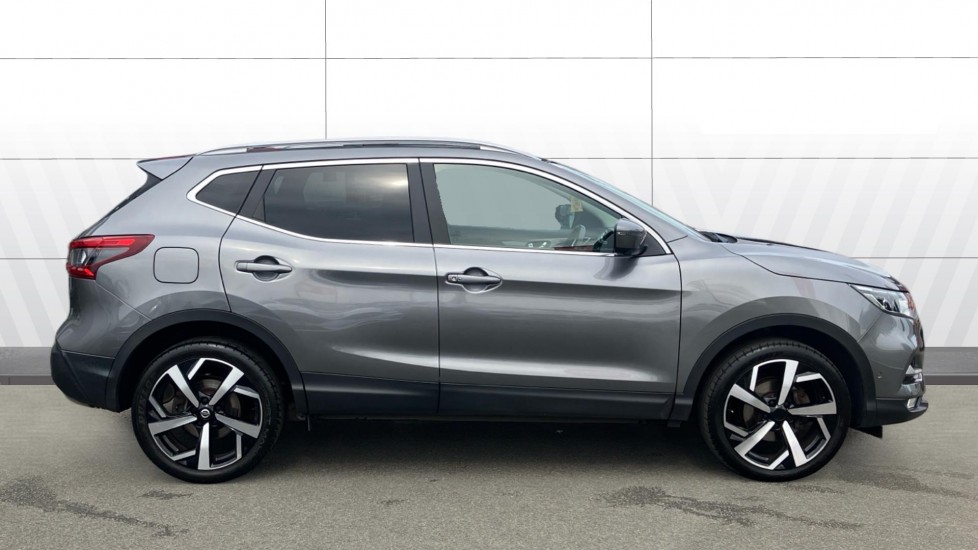Nissan Qashqai 1.3 DiG-T Tekna 5dr Petrol Hatchback - Image 5