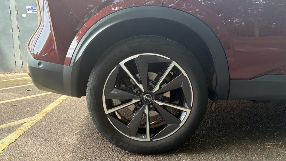 Nissan Qashqai 1.5 E-Power Tekna 5dr Auto Hybrid Hatchback - Image 7