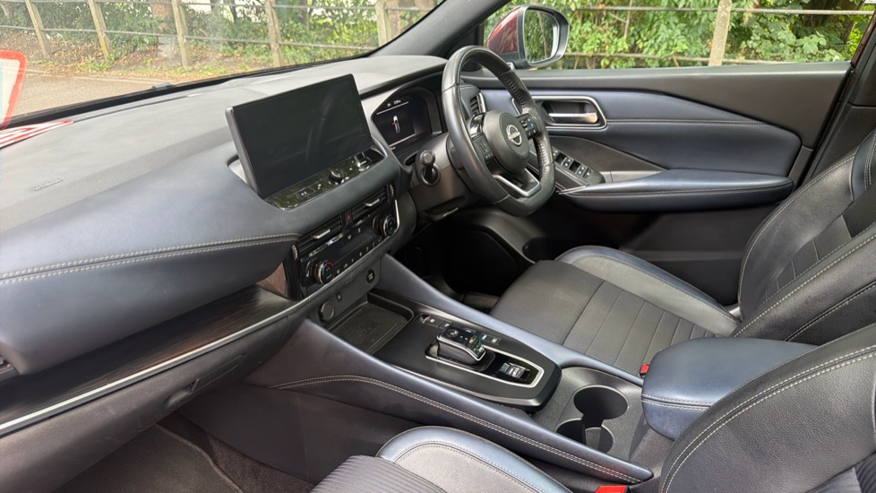 Nissan Qashqai 1.5 E-Power Tekna 5dr Auto Hybrid Hatchback - Image 9