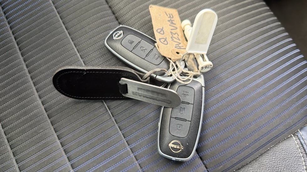 Nissan Qashqai 1.5 E-Power Tekna 5dr Auto Hybrid Hatchback - Image 20