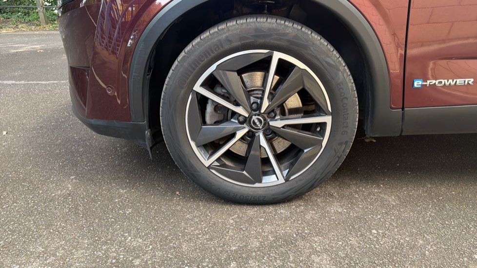 Nissan Qashqai 1.5 E-Power Tekna 5dr Auto Hybrid Hatchback - Image 26