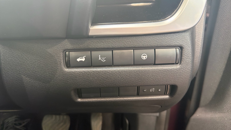 Nissan Qashqai 1.5 E-Power Tekna 5dr Auto Hybrid Hatchback - Image 36