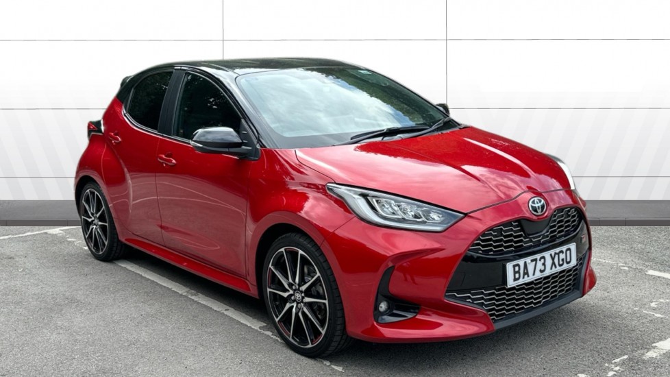 Toyota Yaris 1.5 Hybrid GR Sport 5dr CVT Hybrid Hatchback - Image 1