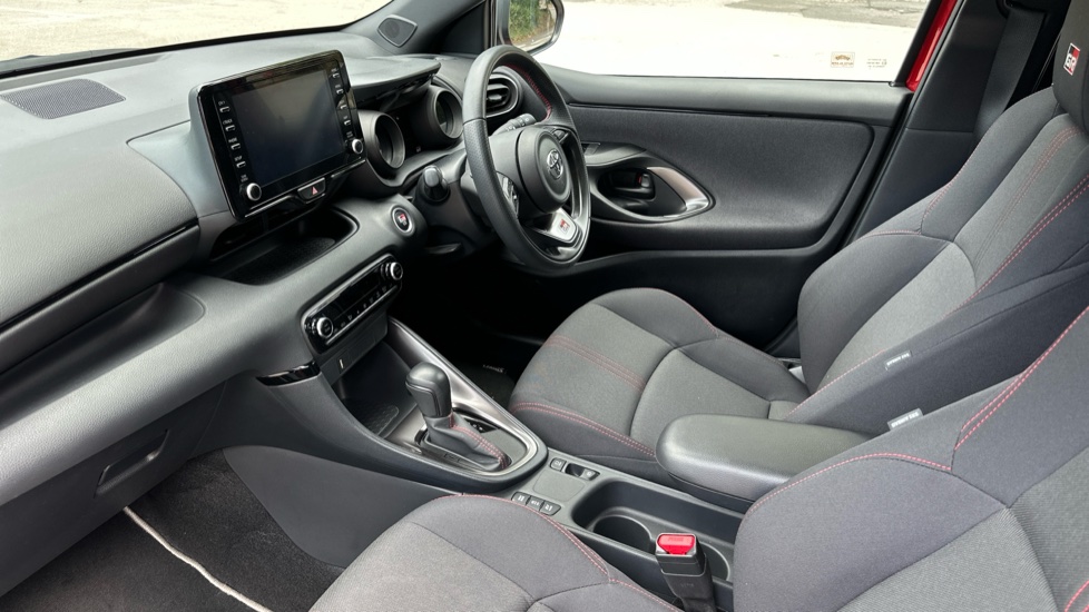 Toyota Yaris 1.5 Hybrid GR Sport 5dr CVT Hybrid Hatchback - Image 9