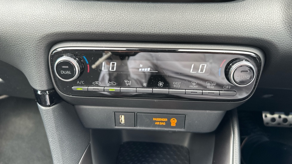 Toyota Yaris 1.5 Hybrid GR Sport 5dr CVT Hybrid Hatchback - Image 21