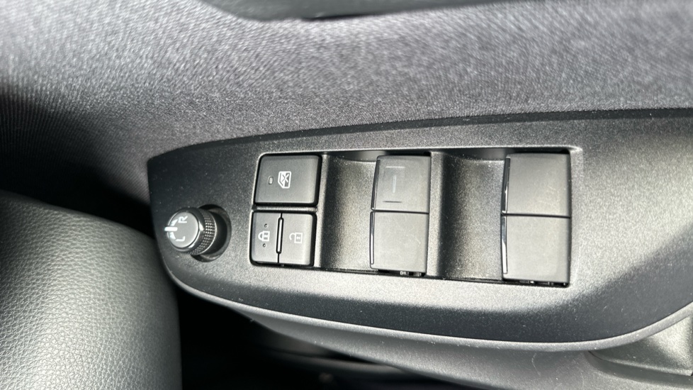 Toyota Yaris 1.5 Hybrid GR Sport 5dr CVT Hybrid Hatchback - Image 26