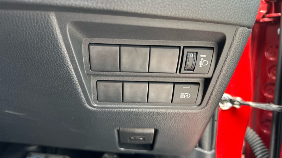 Toyota Yaris 1.5 Hybrid GR Sport 5dr CVT Hybrid Hatchback - Image 28
