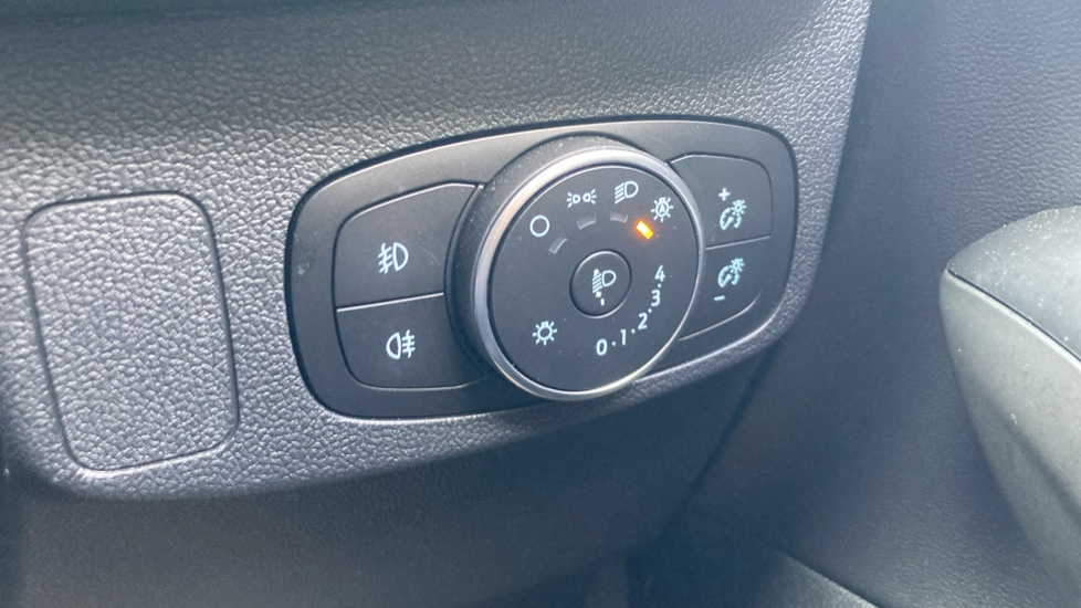 Ford Focus 1.0 EcoBoost Hybrid mHEV 155 ST-Line Edition 5dr Petrol Hatchback - Image 23