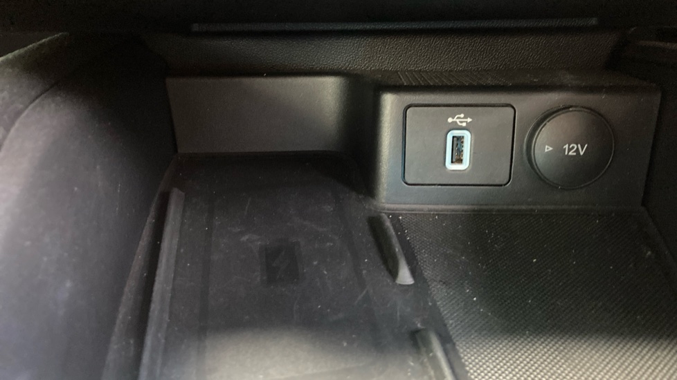 Ford Focus 1.0 EcoBoost Hybrid mHEV 155 ST-Line Edition 5dr Petrol Hatchback - Image 25