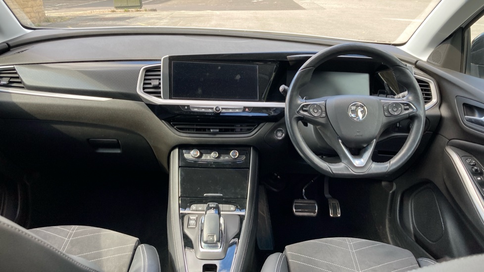 Vauxhall Grandland 1.5 Turbo D Ultimate 5dr Auto Diesel Hatchback - Image 10