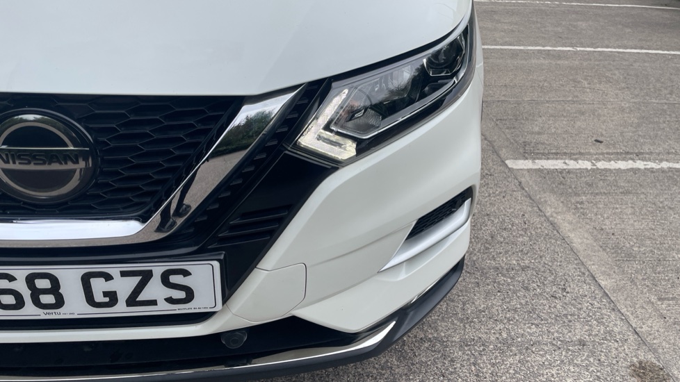 Nissan Qashqai 1.5 dCi 115 N-Connecta 5dr Diesel Hatchback - Image 22